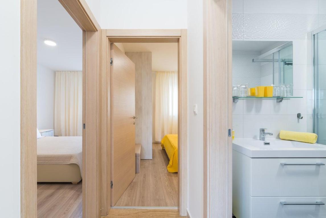 Apartmann Vir Luaran gambar